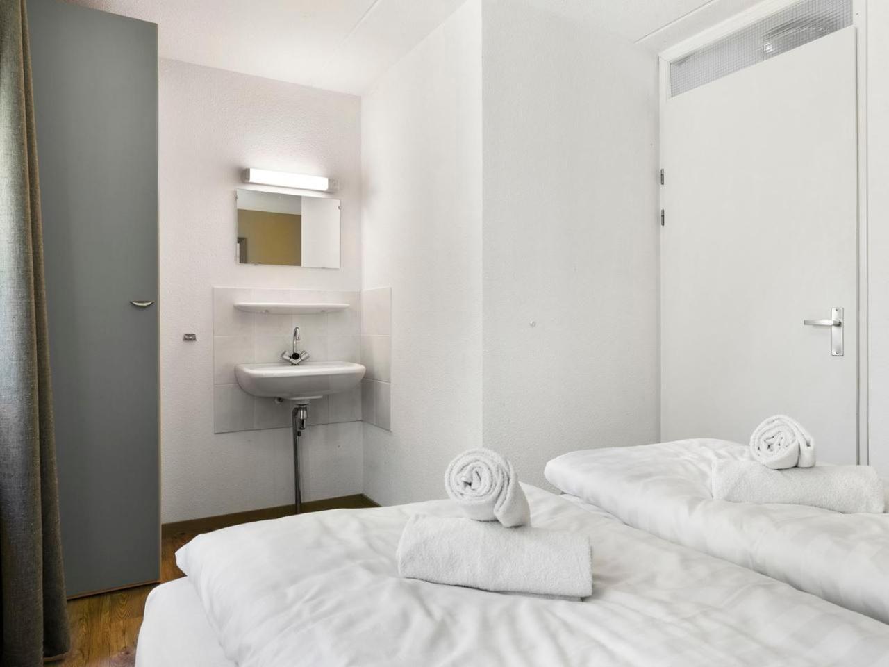 Luxury 4-Person Bungalow In The Holiday Park Landal Twenhaarsveld Holten Bilik gambar